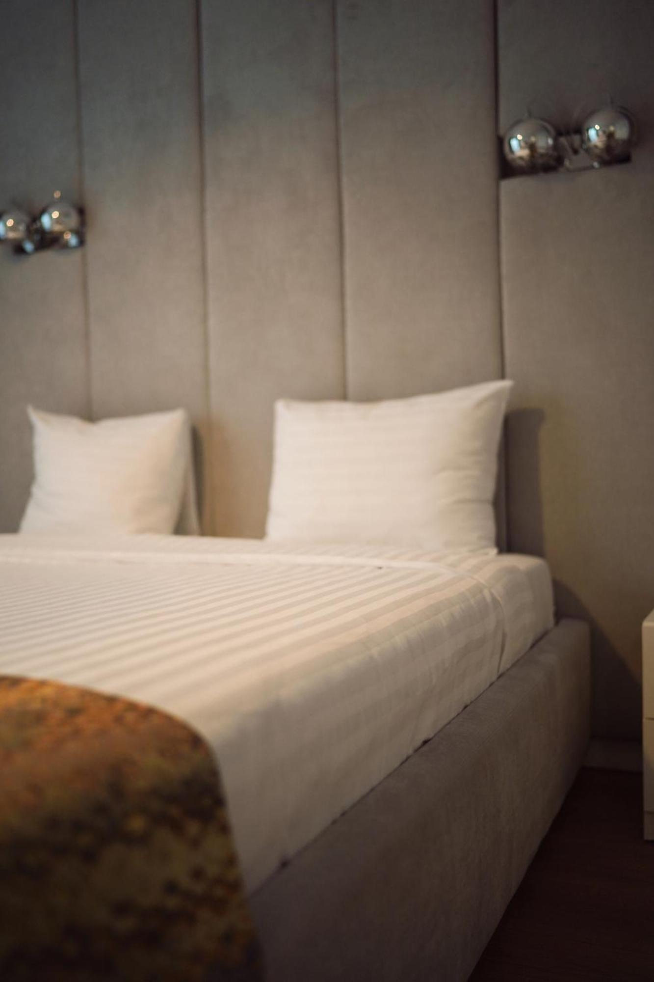 Uba Accommodation Aparthotel Клуж-Напока Экстерьер фото