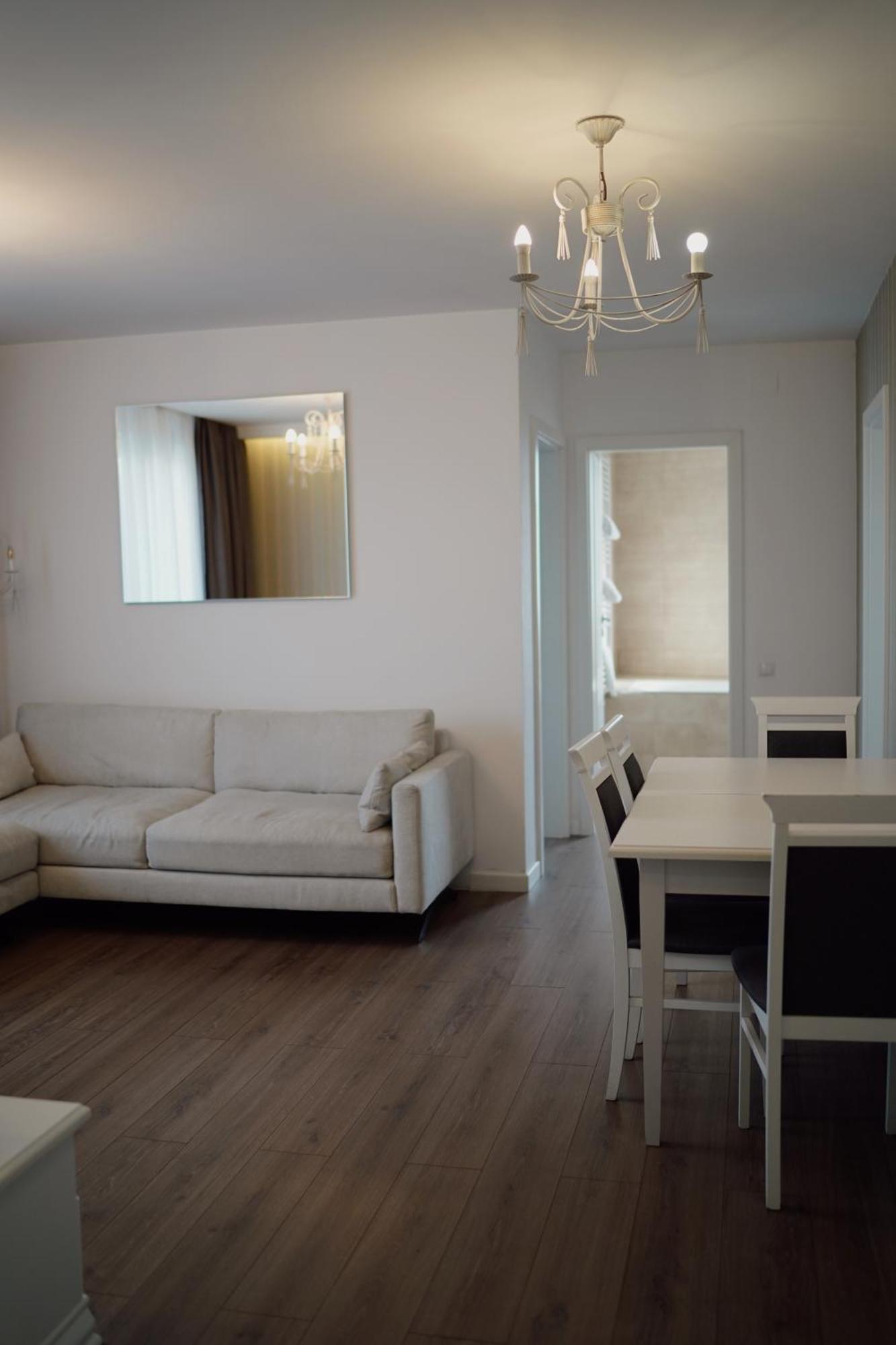 Uba Accommodation Aparthotel Клуж-Напока Экстерьер фото